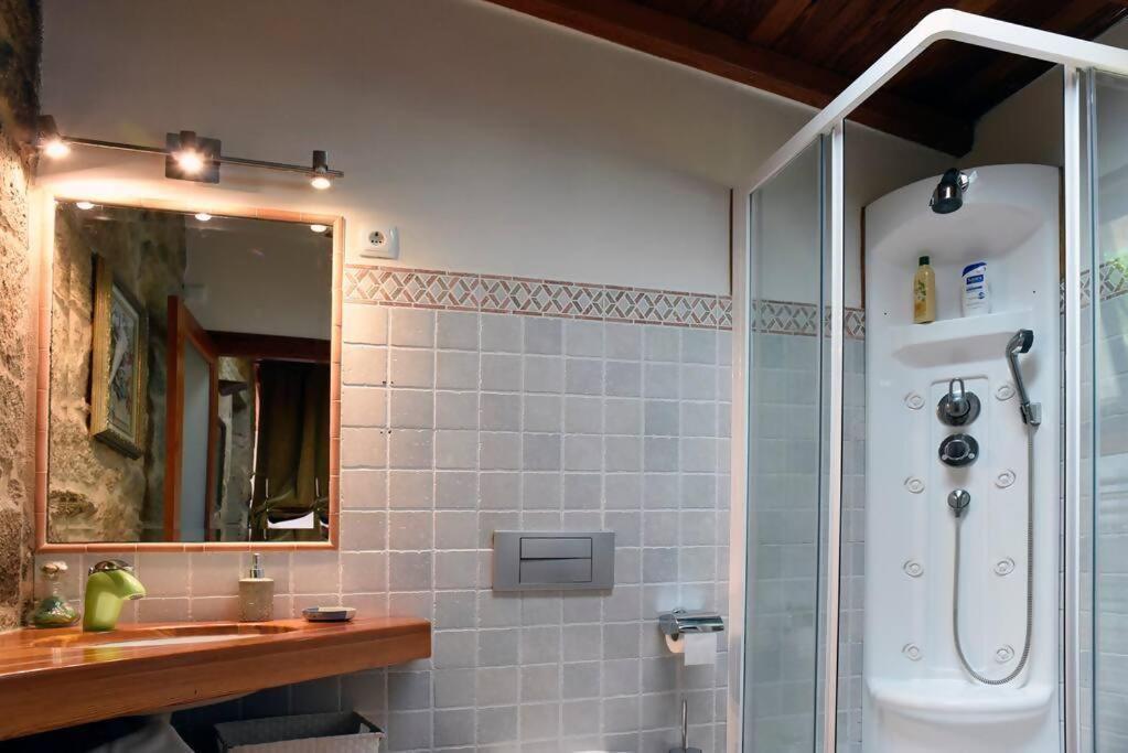 Casa De Afora Casa Con Piscina Y Jacuzzi Privados Guest House Santiago de Compostela Exterior foto