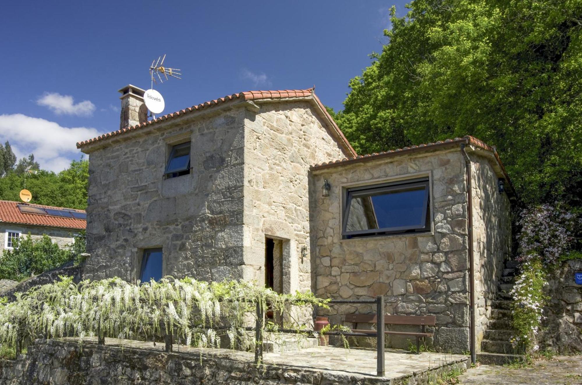 Casa De Afora Casa Con Piscina Y Jacuzzi Privados Guest House Santiago de Compostela Exterior foto